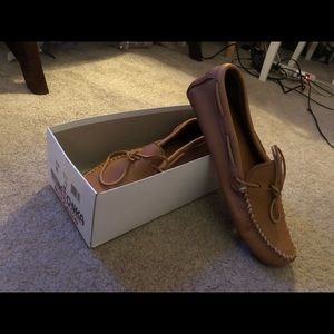 Men’s size 13 natural moose Minnetonka